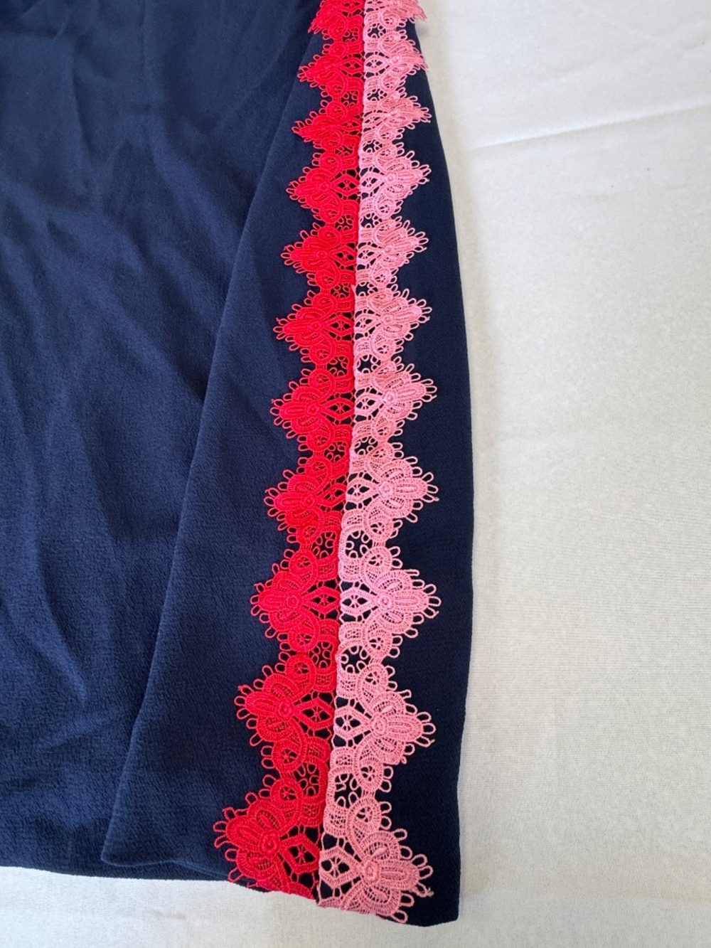 Trina Turk Whim Crochet Lace Trim Appliqué Shift Dress Navy Blue Size 16 NWT - Picture 7 of 15